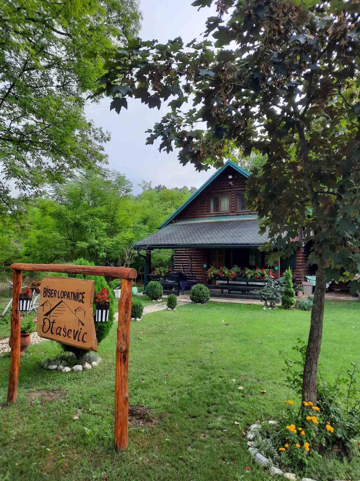 Holiday Homes Biser Lopatnice Lopatnica Exterior foto